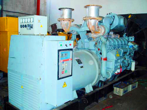 嵊泗縣發(fā)電機(jī)出租費(fèi)用、柴油機(jī)工作中滑油壓力急劇變化的原因是什么？