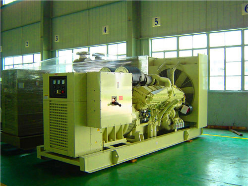 江東租賃移動(dòng)式柴油發(fā)電機(jī)去哪找?康明斯偉力發(fā)電機(jī)規(guī)格型號(hào)參數(shù)、特點(diǎn)有什么？